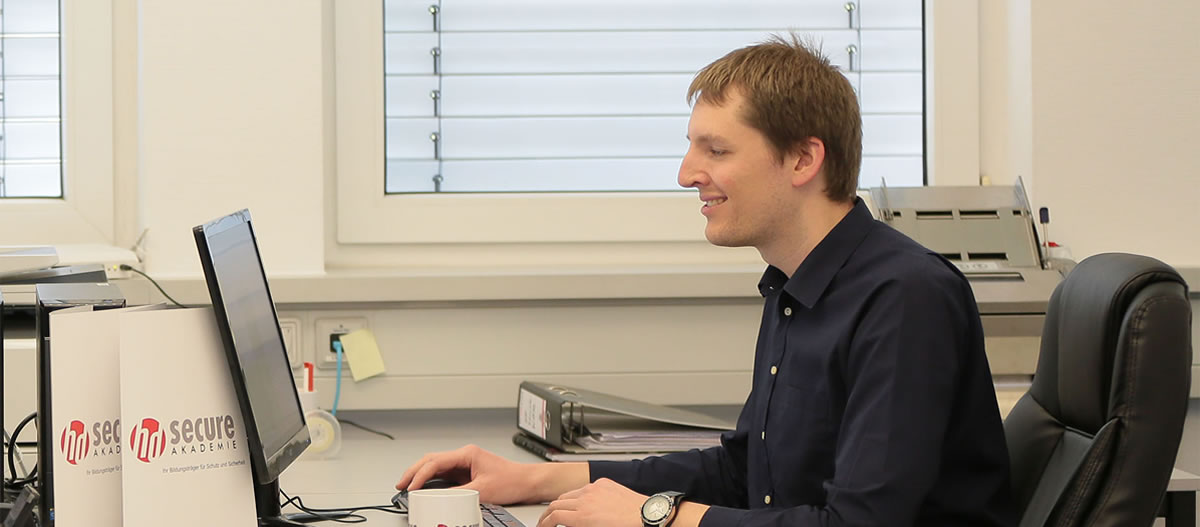 Online Vollzeit Grundqualifikation für Sicherheitsdienste