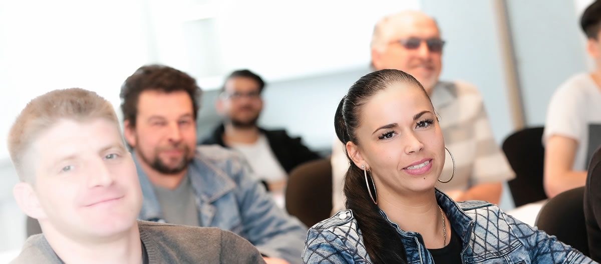 Online Vollzeit Sicherheitsmitarbeiter/Bewachungsgewerbe